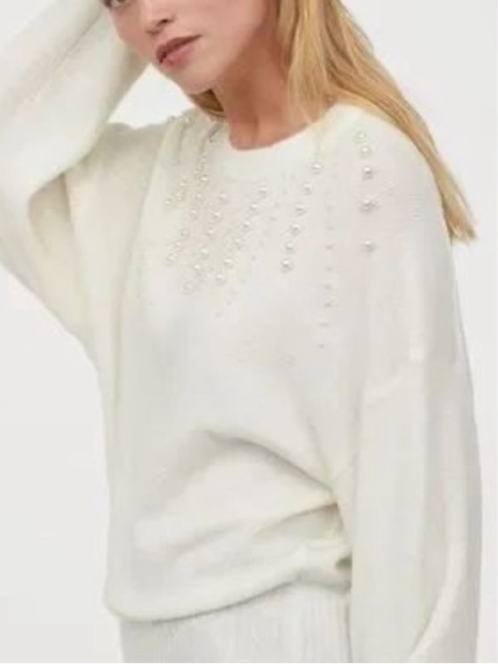 H&M Pearl Embellished Knit Sweater Size M - Picture 2 of 8